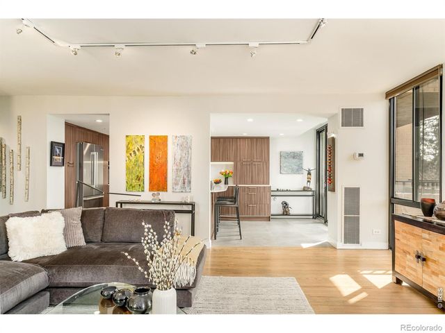 1111 Race Street 4B, Denver, CO 80206