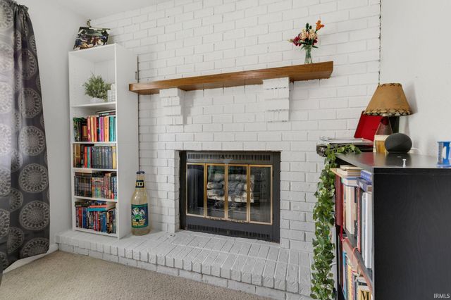 215 E Borley Avenue, Mishawaka, IN 46545