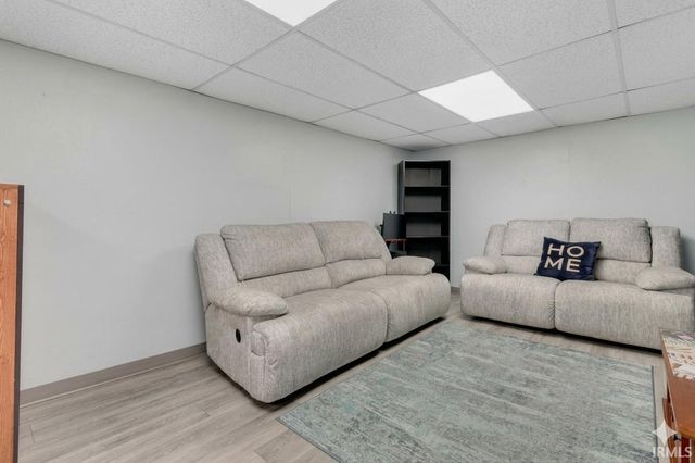 215 E Borley Avenue, Mishawaka, IN 46545