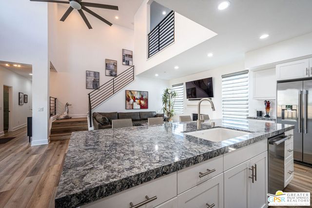 445 Limestone, Palm Springs, CA 92262