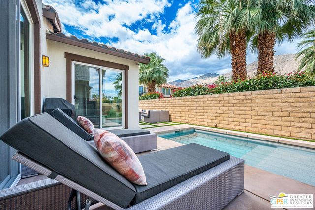 445 Limestone, Palm Springs, CA 92262