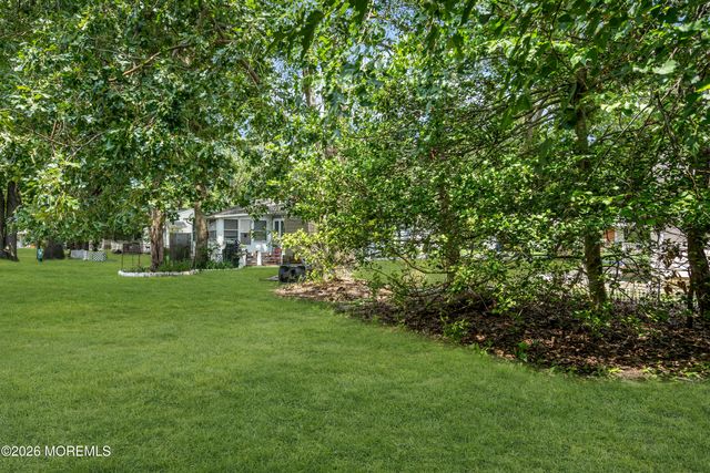 19B Michigan Avenue B, Whiting, NJ 08759