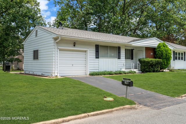 19B Michigan Avenue B, Whiting, NJ 08759