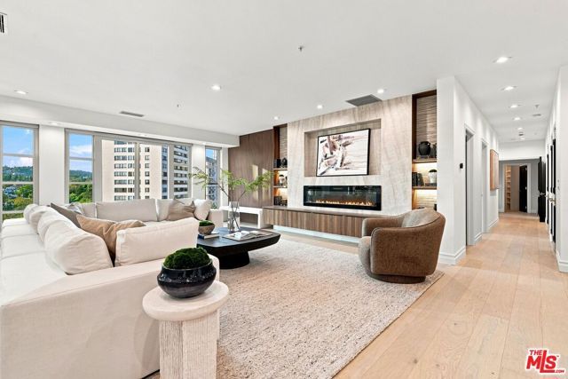 10580 Wilshire Boulevard 36, Los Angeles, CA 90024