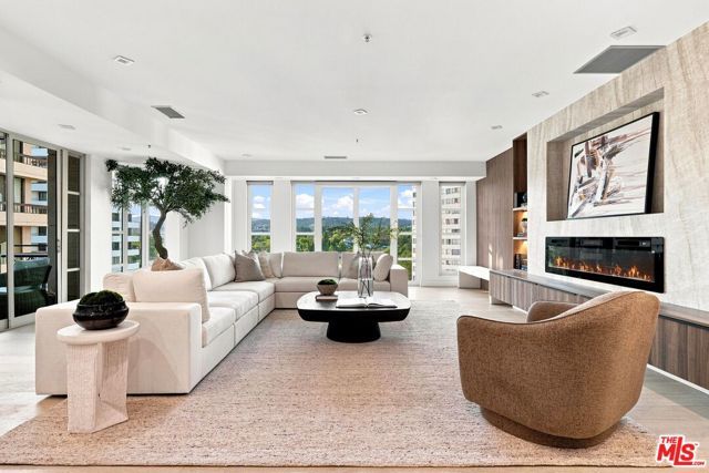 10580 Wilshire Boulevard 36, Los Angeles, CA 90024
