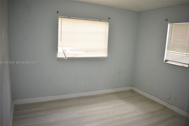 2121 NW 26th Avenue, Fort Lauderdale, FL 33311