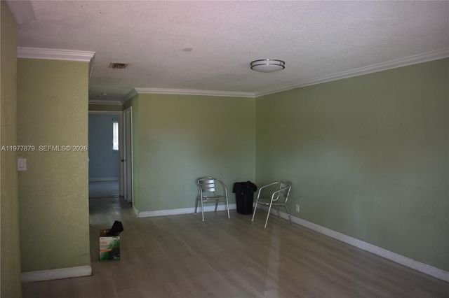 2121 NW 26th Avenue, Fort Lauderdale, FL 33311