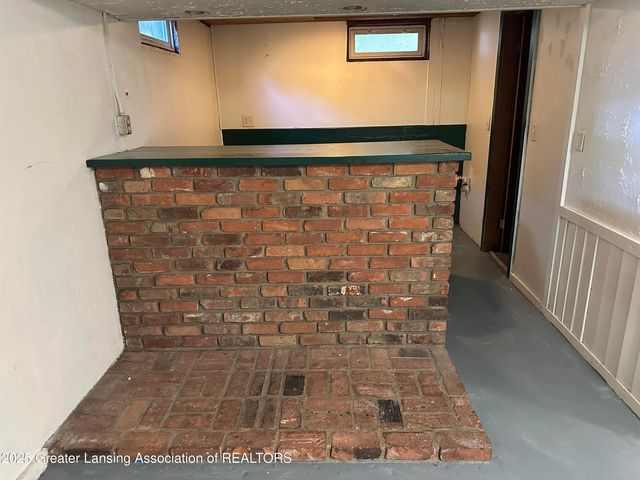 827 Walnut Street, Charlotte, MI 48813