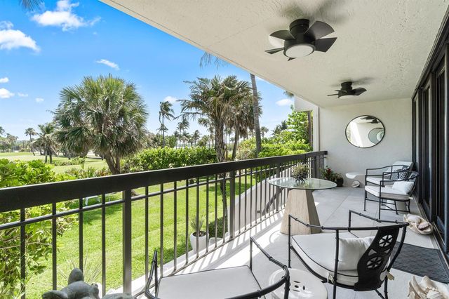 2335 S Ocean Boulevard C9, Palm Beach, FL 33480
