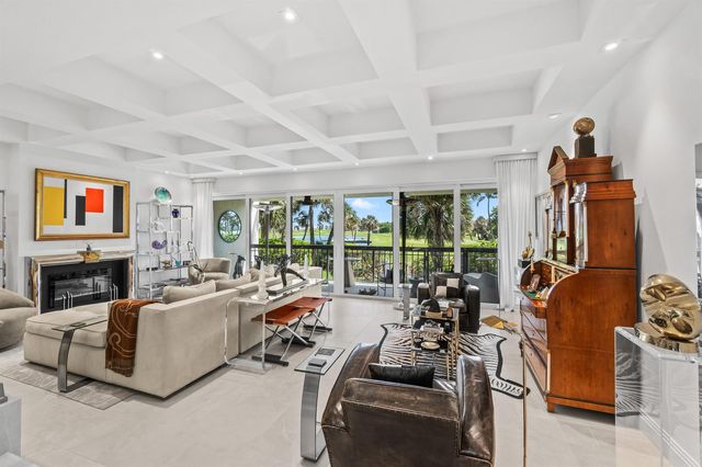 2335 S Ocean Boulevard C9, Palm Beach, FL 33480