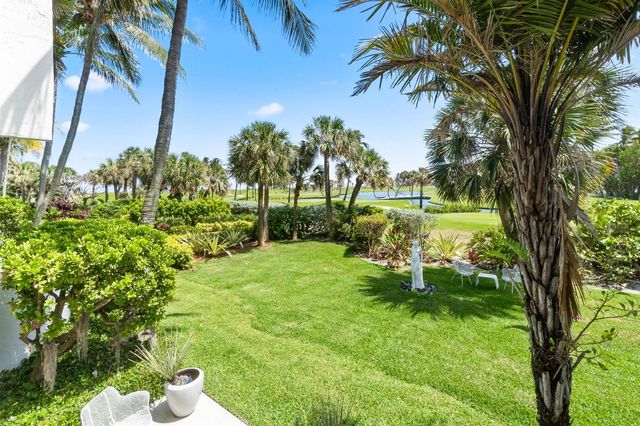 2335 S Ocean Boulevard C9, Palm Beach, FL 33480