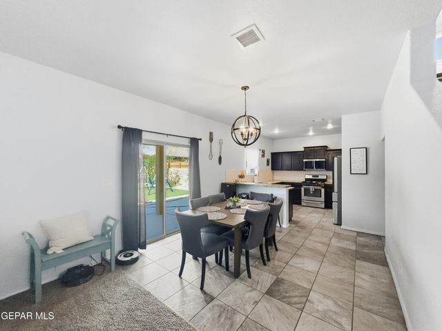 12395 JOE GOMEZ, El Paso, TX 79928