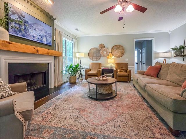134 Santa Anita Trail, Woodstock, GA 30189