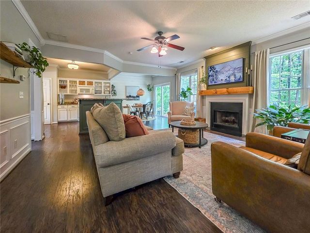 134 Santa Anita Trail, Woodstock, GA 30189