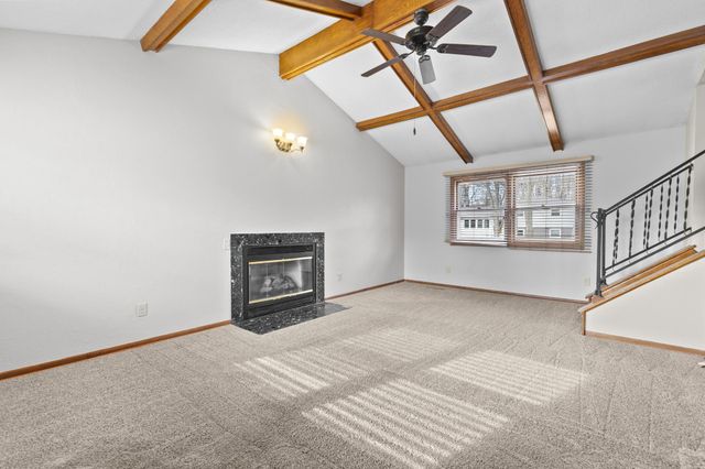 1948 Lakeaires Boulevard, White Bear Lake, MN 55110