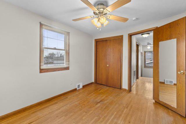 1948 Lakeaires Boulevard, White Bear Lake, MN 55110