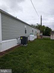 9 DENBIGH LN, Coatesville, PA 19320
