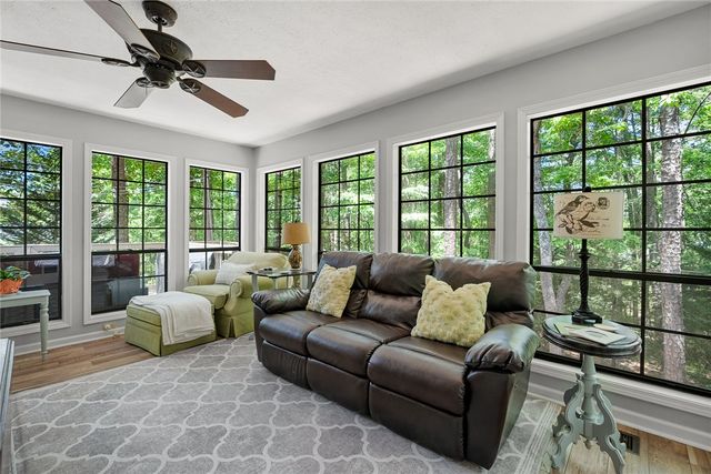 11 Pine Garden Way Drive, Salem, SC 29676