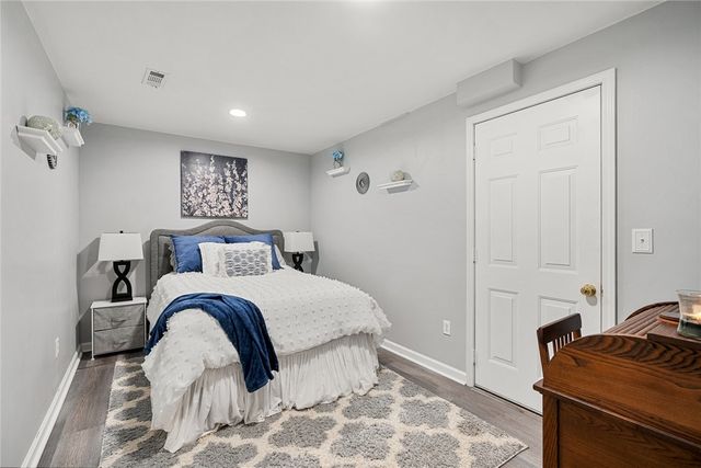 11 Pine Garden Way Drive, Salem, SC 29676
