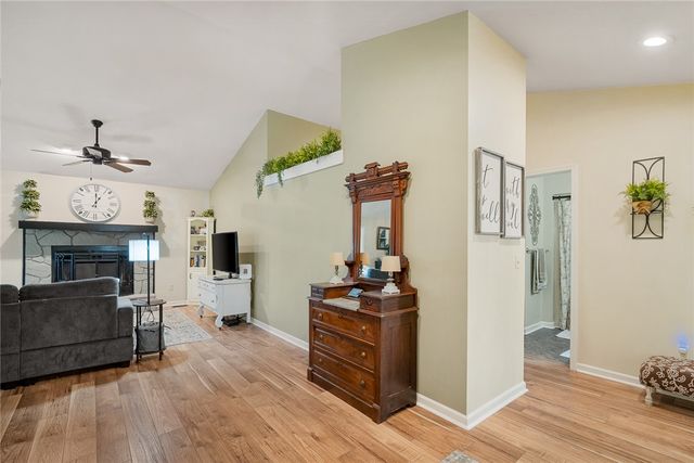 11 Pine Garden Way Drive, Salem, SC 29676