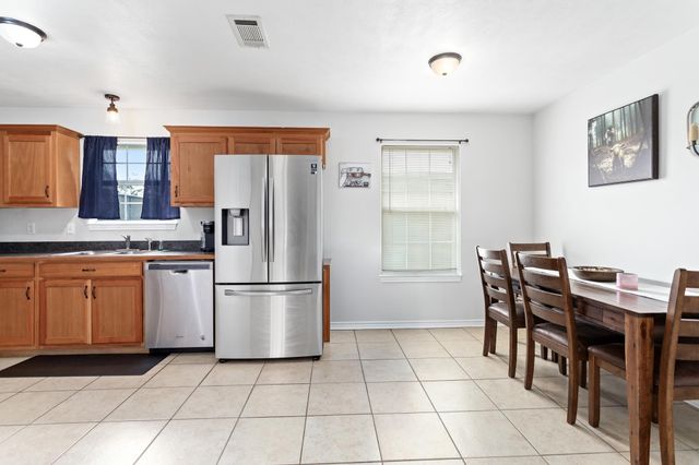 160 Lauren, Orange, TX 77630