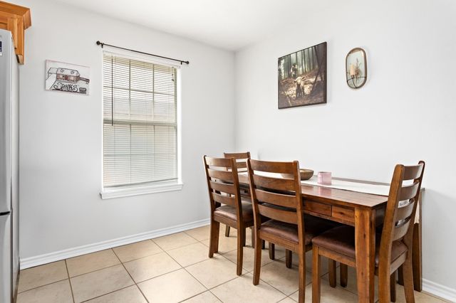 160 Lauren, Orange, TX 77630