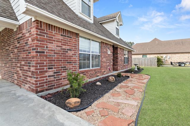 160 Lauren, Orange, TX 77630