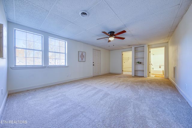 400 Balsam Drive, Knoxville, TN 37918