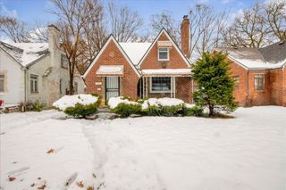 17212 Sunderland Road, Detroit, MI 48219