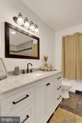 745 JACKSON SQUARE RD, Spring Grove, PA 17362