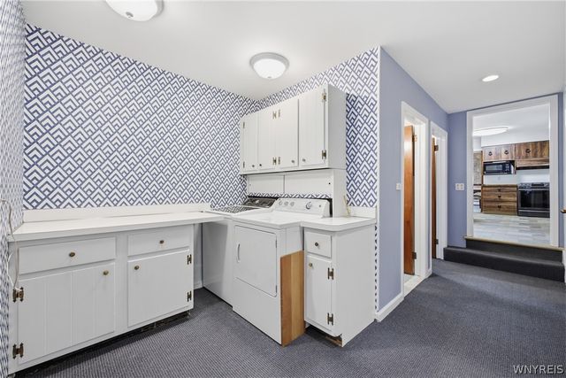 3 Gilmore Dr, Cheektowaga, NY 14225