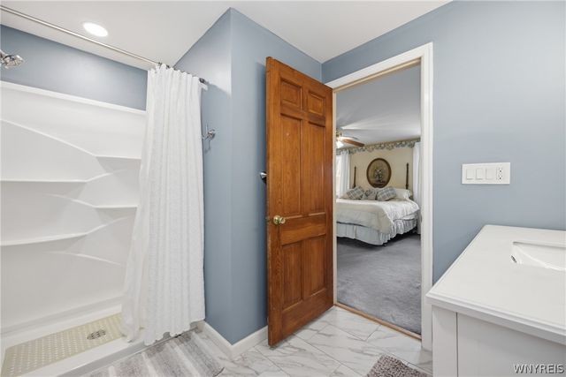 3 Gilmore Dr, Cheektowaga, NY 14225