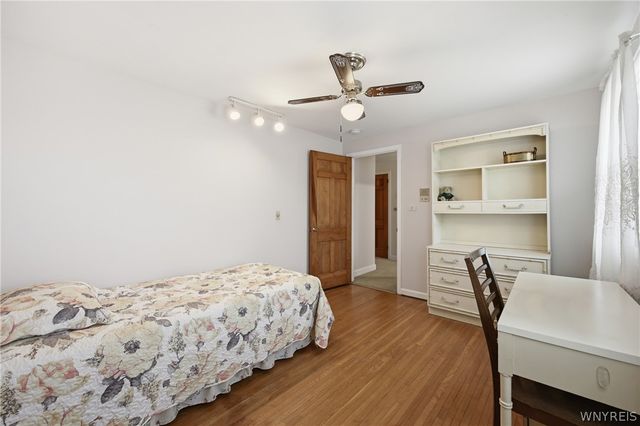 3 Gilmore Dr, Cheektowaga, NY 14225