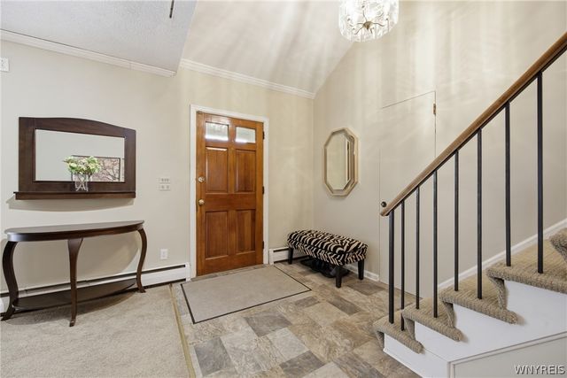 3 Gilmore Dr, Cheektowaga, NY 14225