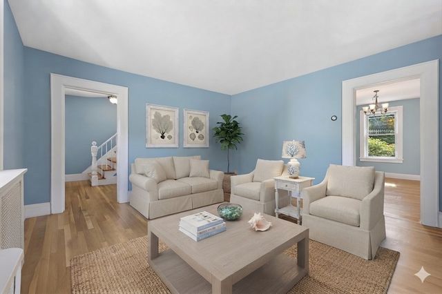 210 Pleasant Street, Marblehead, MA 01945