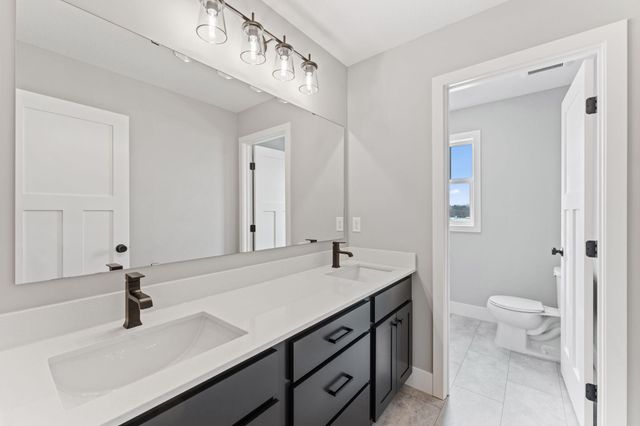 631 Parkside Court, Eagan, MN 55123