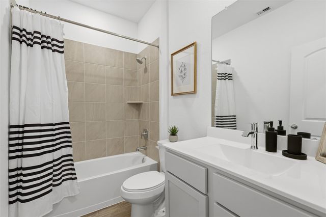 17719 Winfall Drive, Crosby, TX 77532