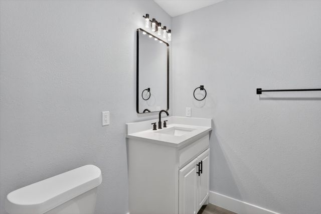 2005 Chestnut Road, Carrollton, TX 75007
