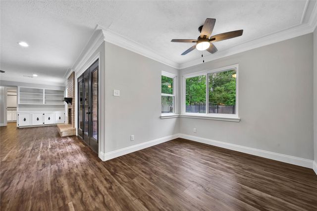 6407 Craigway Road, Spring, TX 77389