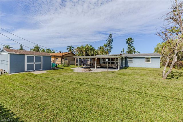 4567 San Antonio LN, Bonita Springs, FL 34134