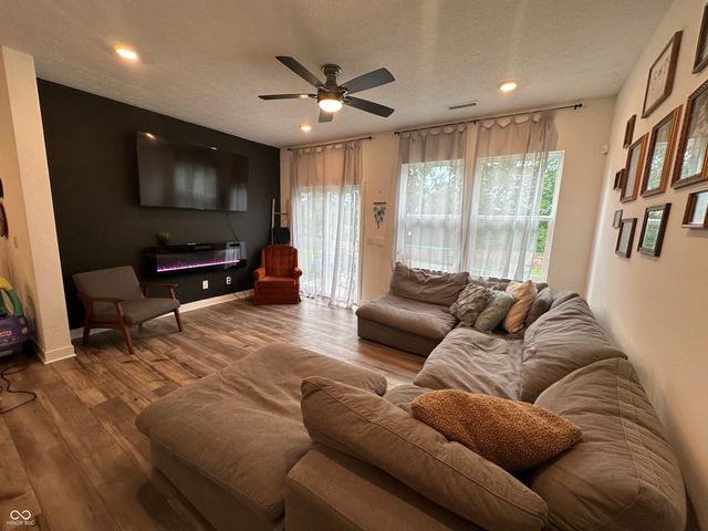 7625 Hillway Drive, Camby, IN 46113
