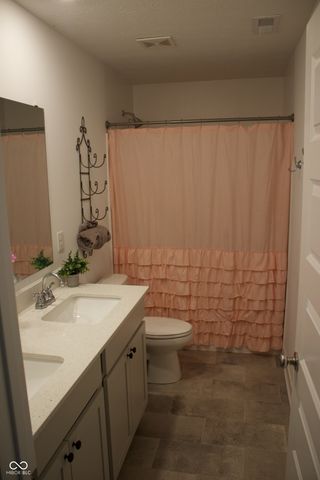 7625 Hillway Drive, Camby, IN 46113