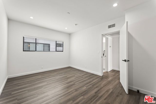 1254 9th Street B, Santa Monica, CA 90401
