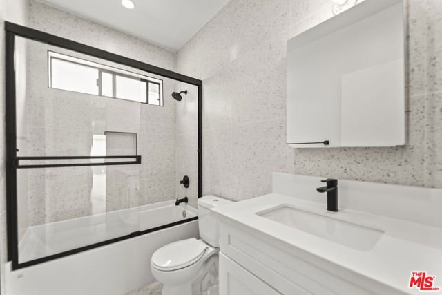 1254 9th Street B, Santa Monica, CA 90401