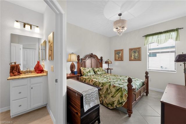 3335 Menores WAY, Fort Myers, FL 33905