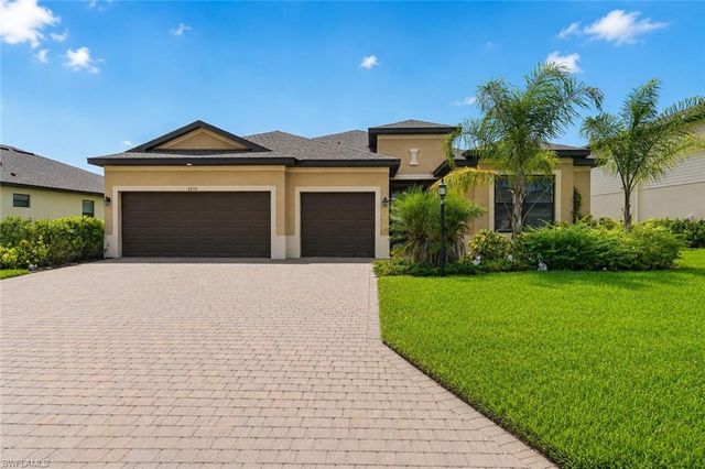 3335 Menores WAY, Fort Myers, FL 33905