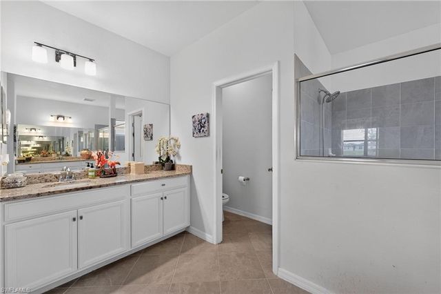 3335 Menores WAY, Fort Myers, FL 33905