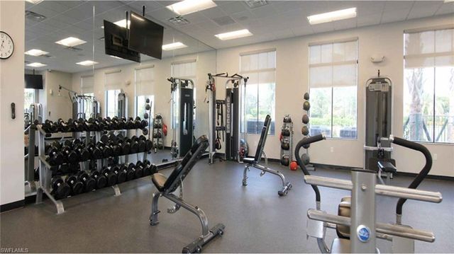 3335 Menores WAY, Fort Myers, FL 33905