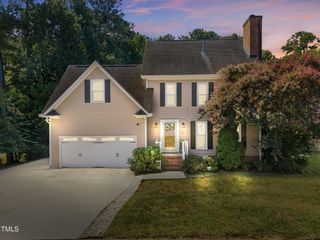 1901 Longwood Drive, Raleigh, NC 27612