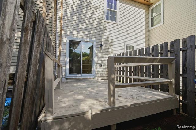 36511 Park Place Drive, Sterling Heights, MI 48310